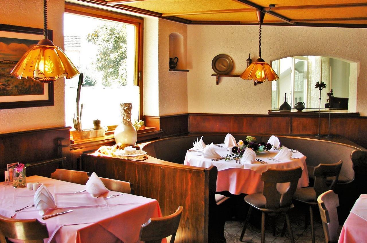 Hotel Gasthof Kreuz バート・ブーハウ エクステリア 写真