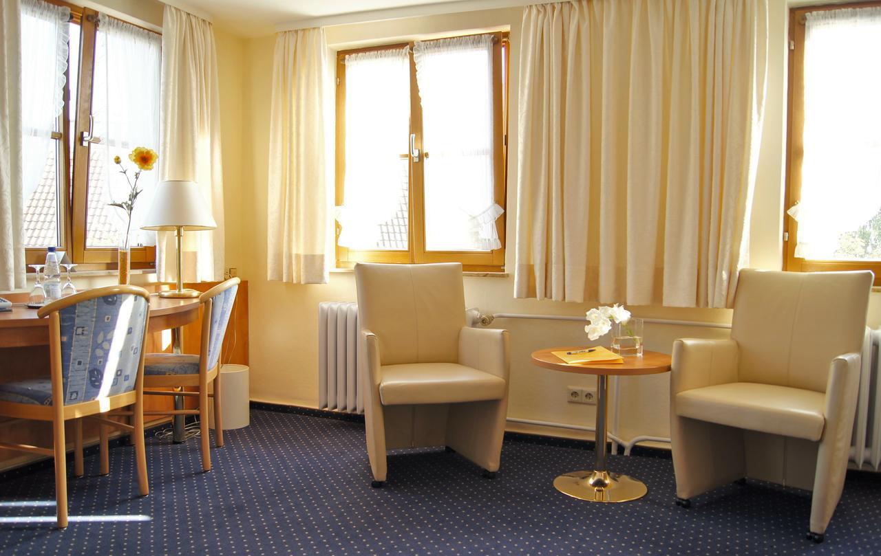 Hotel Gasthof Kreuz バート・ブーハウ エクステリア 写真